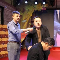 妙手罗老师点穴复位