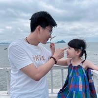 快手母婴排行榜第30名歆歆与老郑,新榜指数788.7544309013217,新增作品数1,播放数95.59w,点赞数1.4w,评论数425,分享数1191,新增粉丝数2586,累计粉丝数68.33w