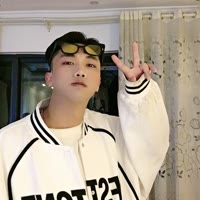 关注用户10的头像