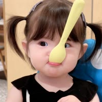 快手母婴排行榜第12名小云朵🐰,新榜指数824.3058136159389,新增作品数1,播放数12.36w,点赞数2w,评论数2544,分享数6432,新增粉丝数4973,累计粉丝数52.09w